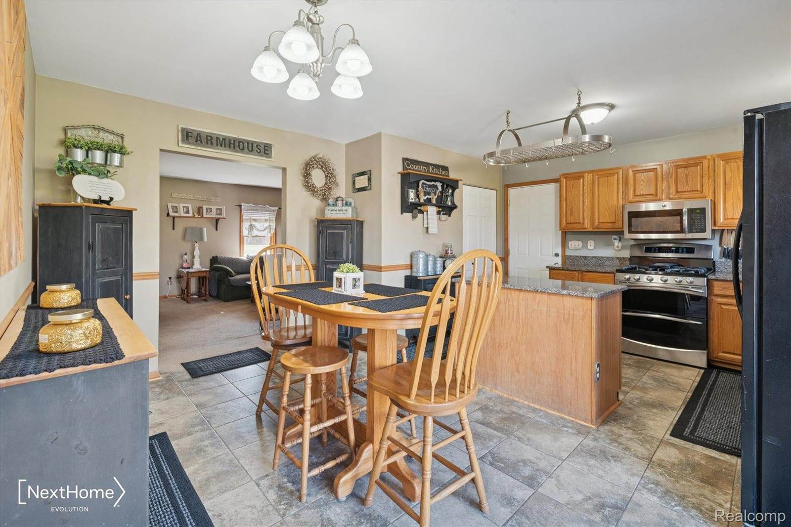 7010 Oakville Waltz Road, SumpterTownship_Wayne, MI 48117