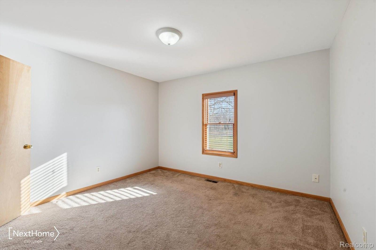 7010 Oakville Waltz Road, SumpterTownship_Wayne, MI 48117