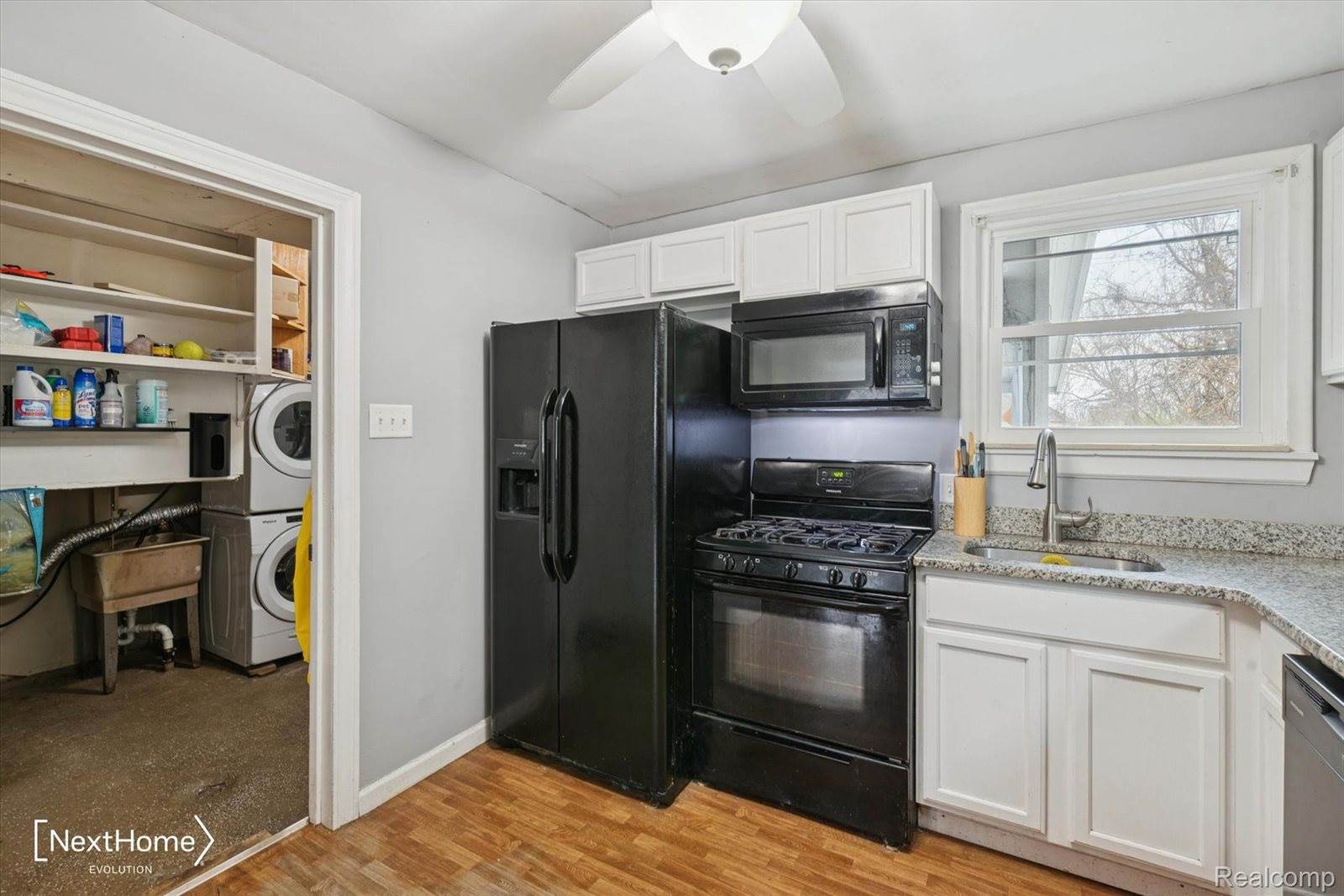 15911 Allen Road, SouthgateCity_Wayne, MI 48195