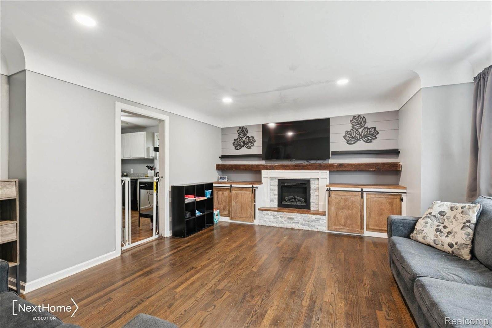 15911 Allen Road, SouthgateCity_Wayne, MI 48195