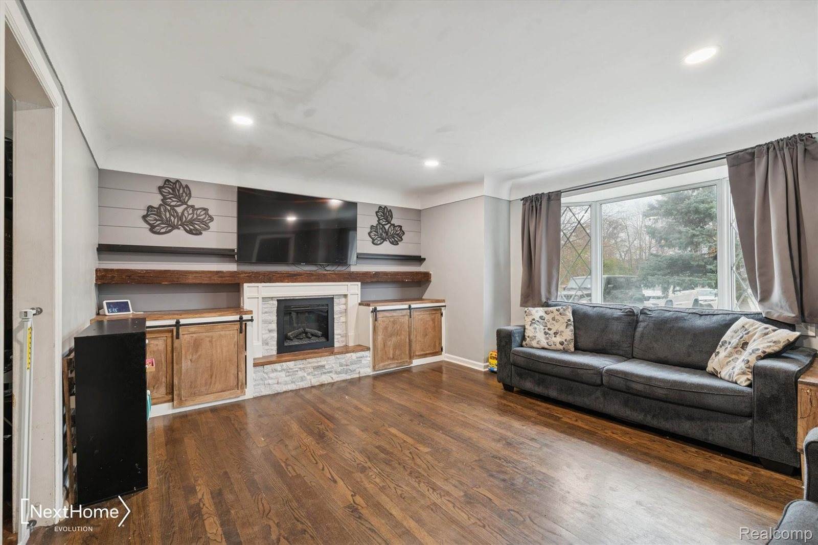 15911 Allen Road, SouthgateCity_Wayne, MI 48195