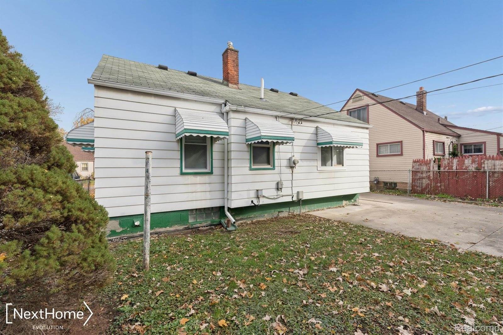 1969 Regina Avenue, LincolnParkCity_Wayne, MI 48146