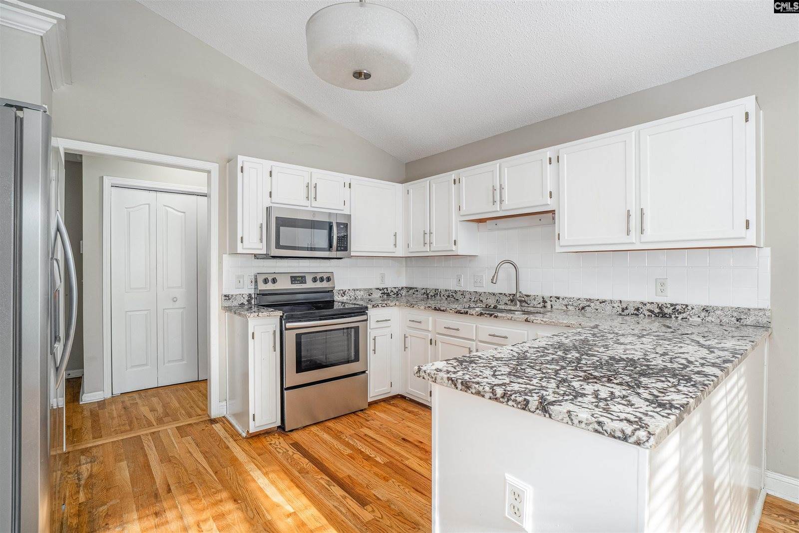 300 Oak Creek, Columbia, SC 29223