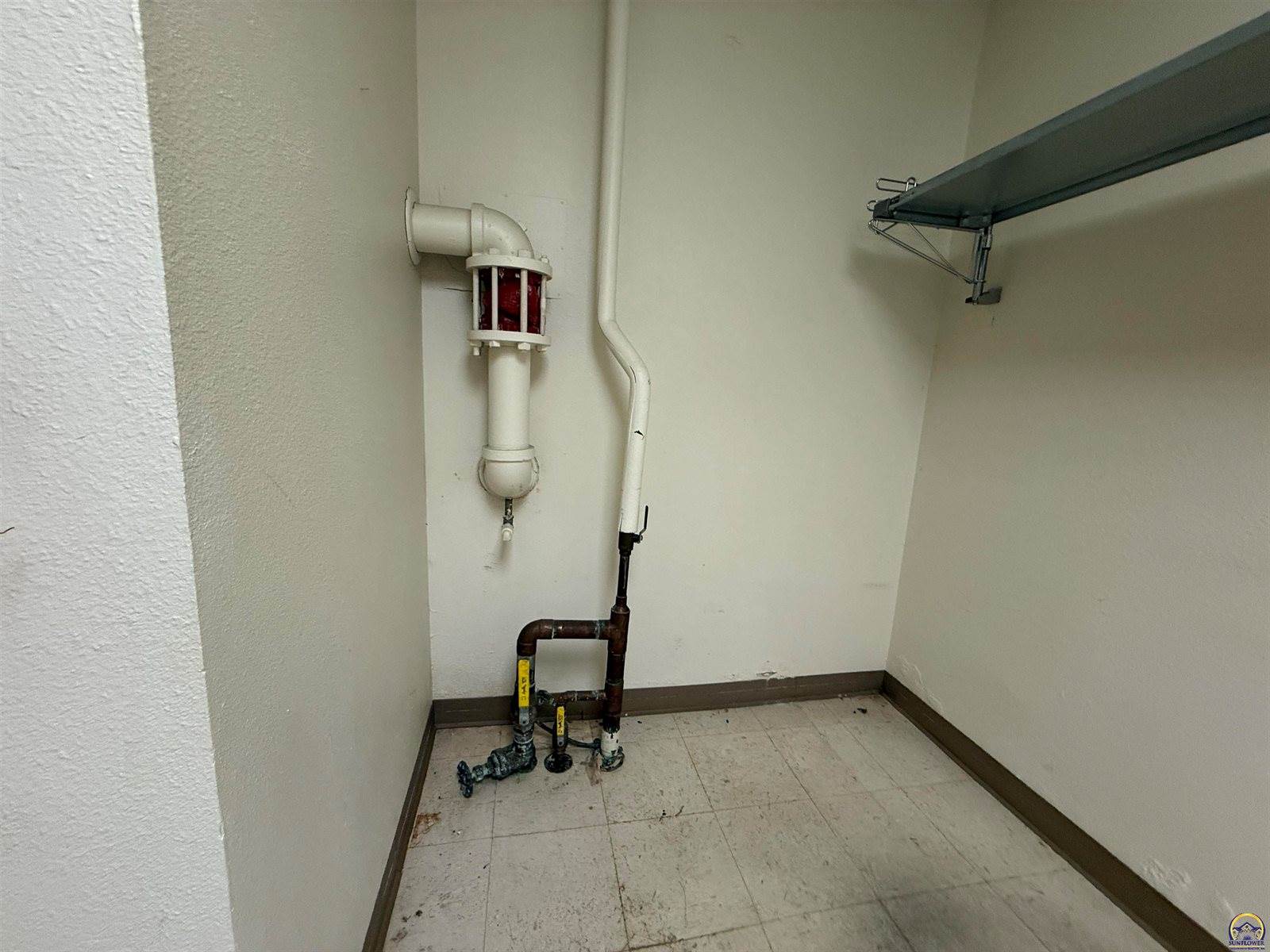 128 South Pearson Ave., Waverly, KS 66871