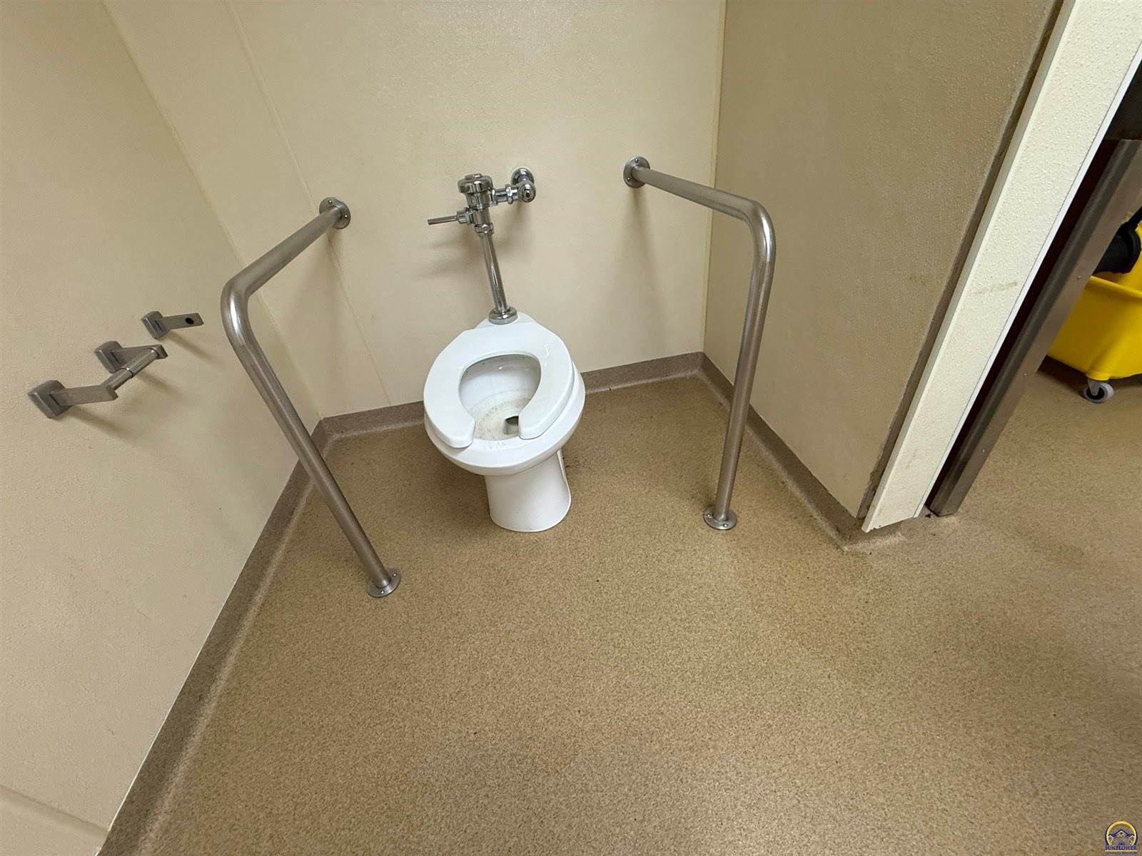 128 South Pearson Ave., Waverly, KS 66871