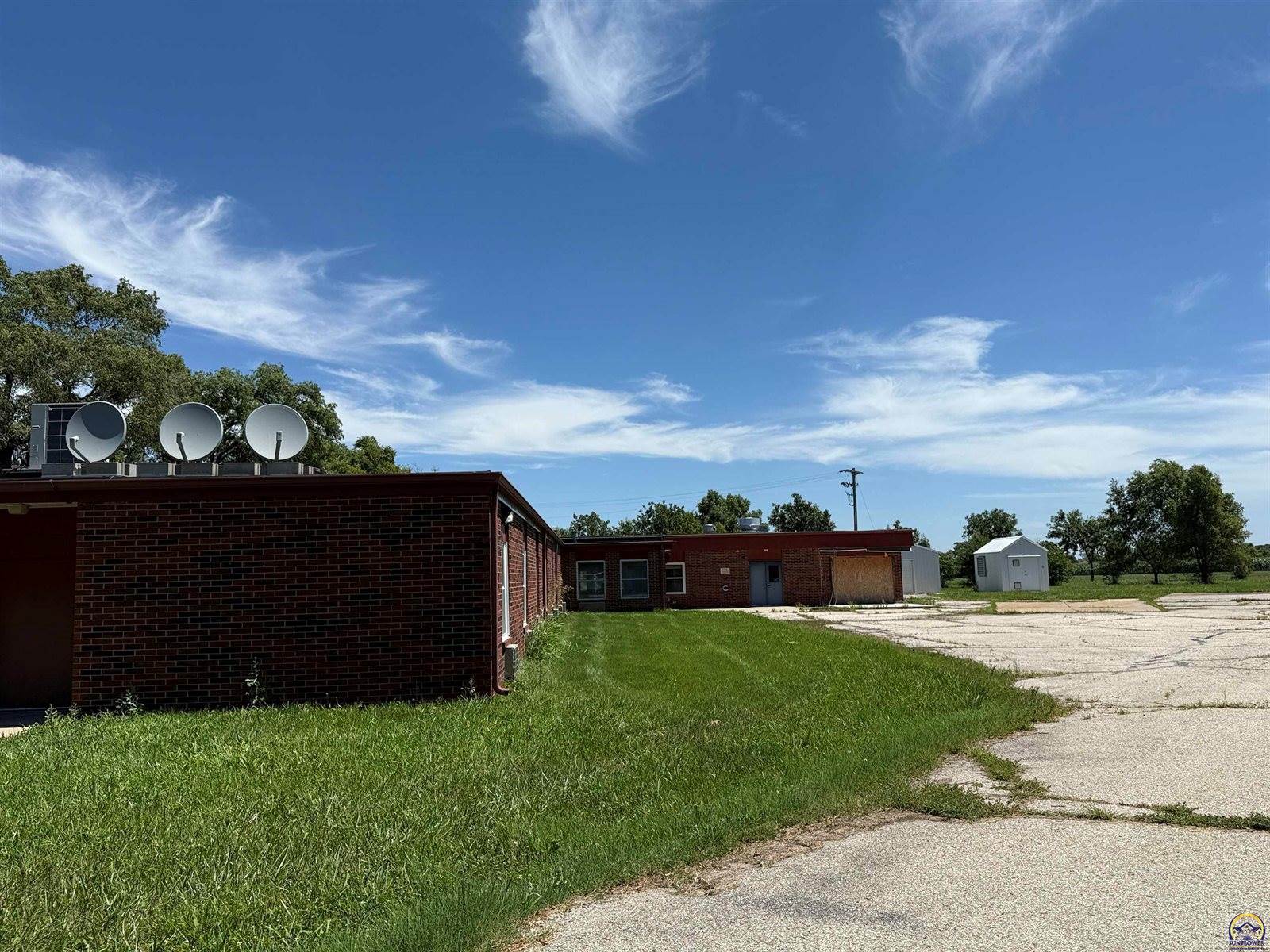 128 South Pearson Ave., Waverly, KS 66871