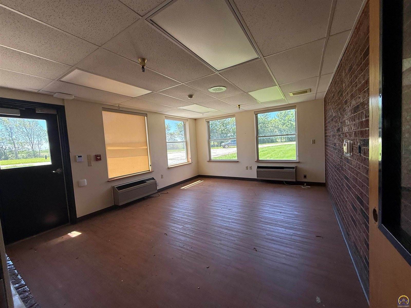 128 South Pearson Ave., Waverly, KS 66871