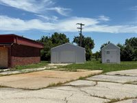 128 South Pearson Ave., Waverly, KS 66871