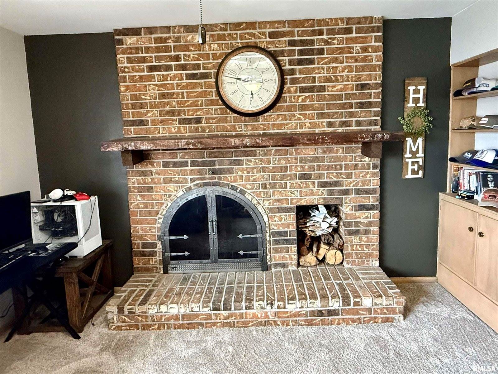 2003 19TH Street, Moline, IL 61265