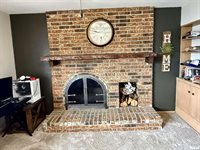 2003 19TH Street, Moline, IL 61265