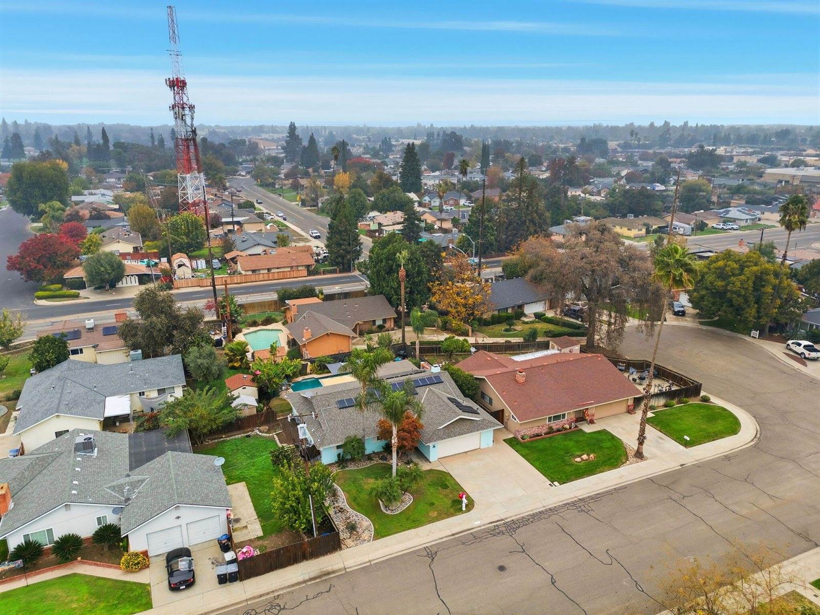 2544 West Harter Avenue, Visalia, CA 93277