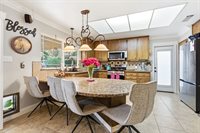 2544 West Harter Avenue, Visalia, CA 93277