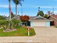 2544 West Harter Avenue, Visalia, CA 93277