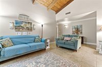 2544 West Harter Avenue, Visalia, CA 93277