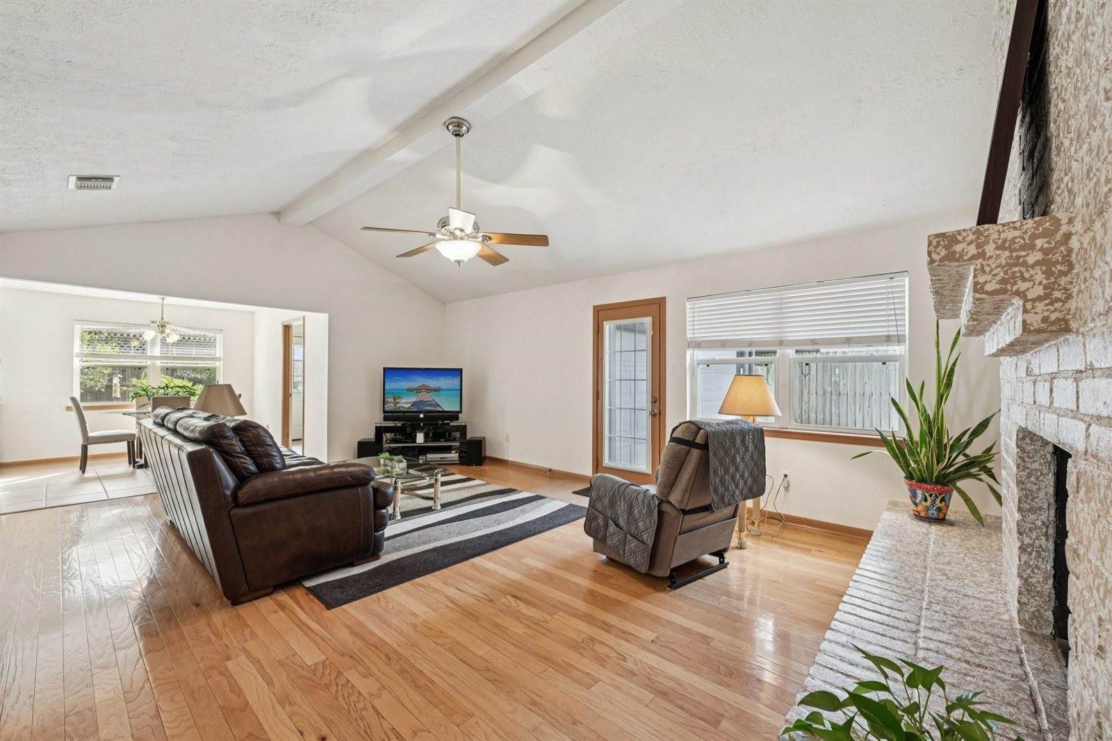 10003 Cane Creek Drive, Houston, TX 77070