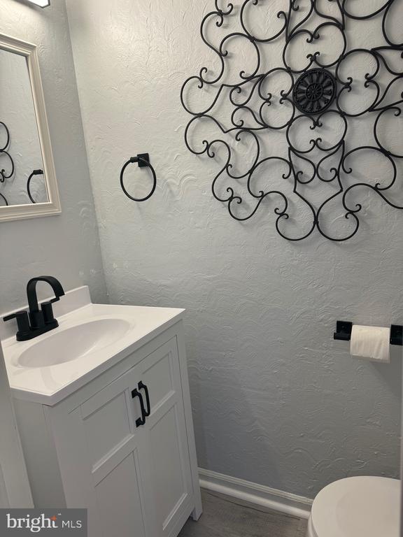 150 Fairfield Drive, Warrenton, VA 20186