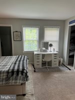 150 Fairfield Drive, Warrenton, VA 20186