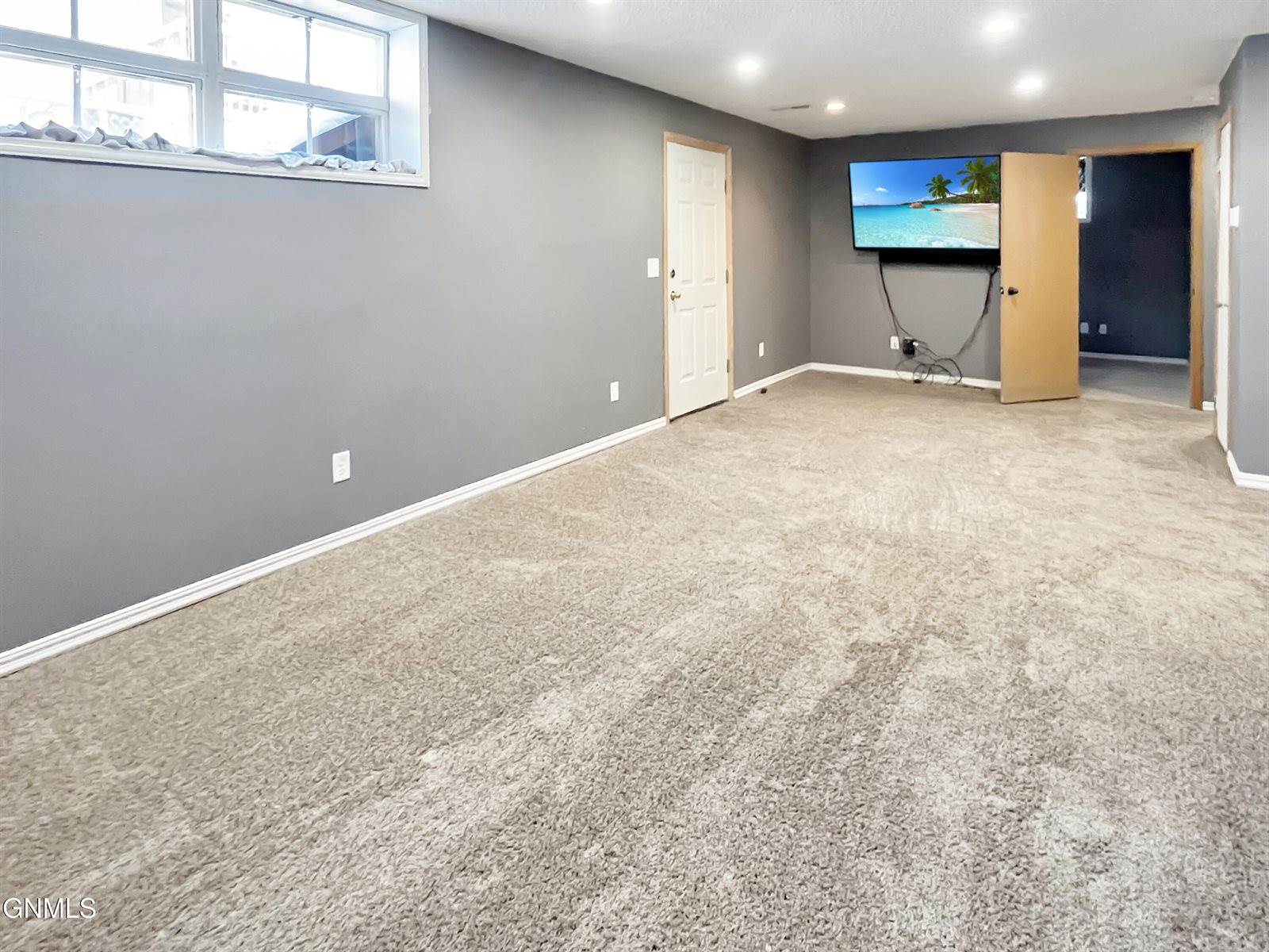 1423 1st Avenue West, Williston, ND 58801