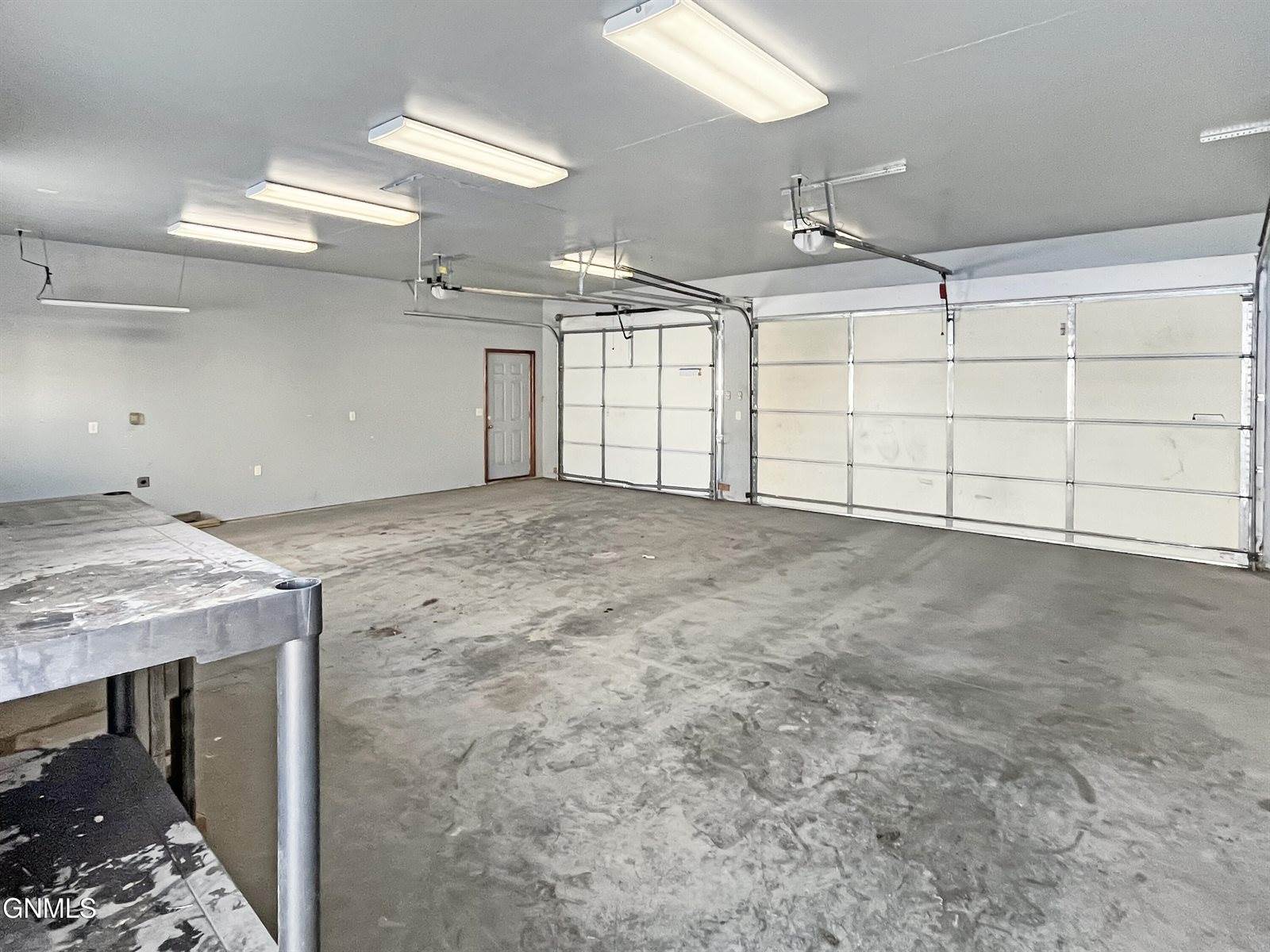 1423 1st Avenue West, Williston, ND 58801