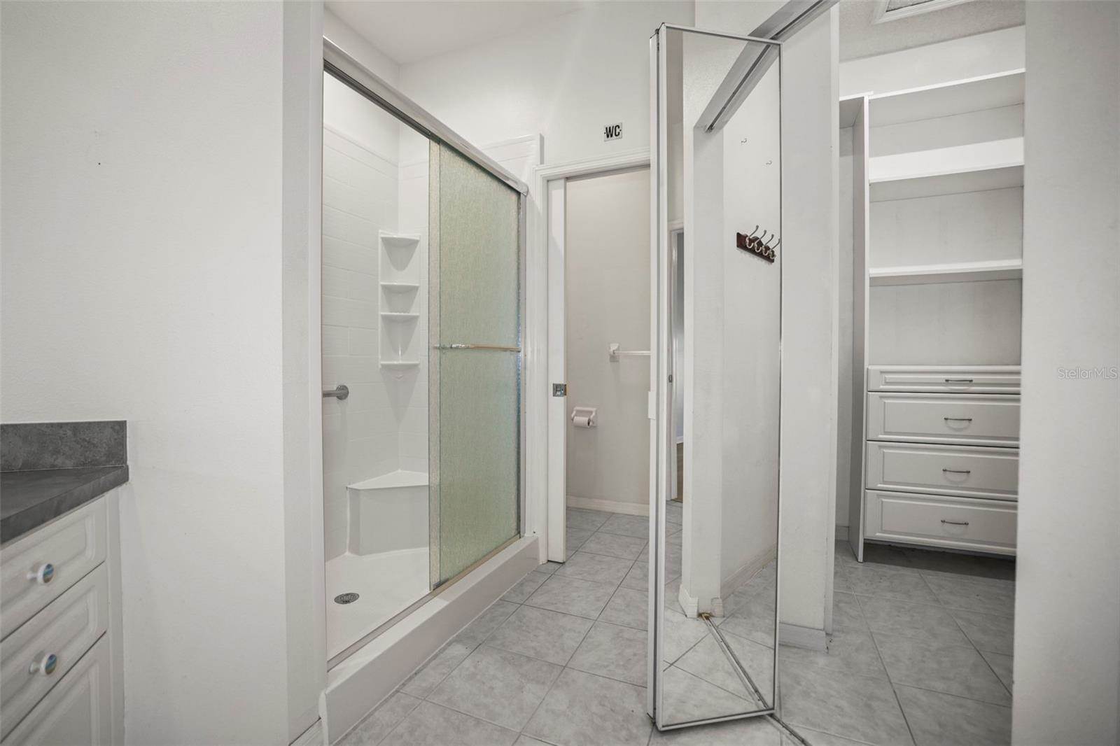 6650 100TH Way North, Saint Petersburg, FL 33708