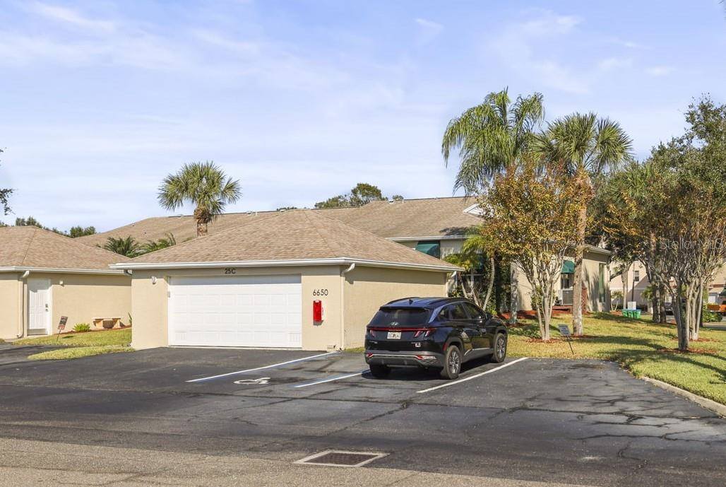 6650 100TH Way North, Saint Petersburg, FL 33708