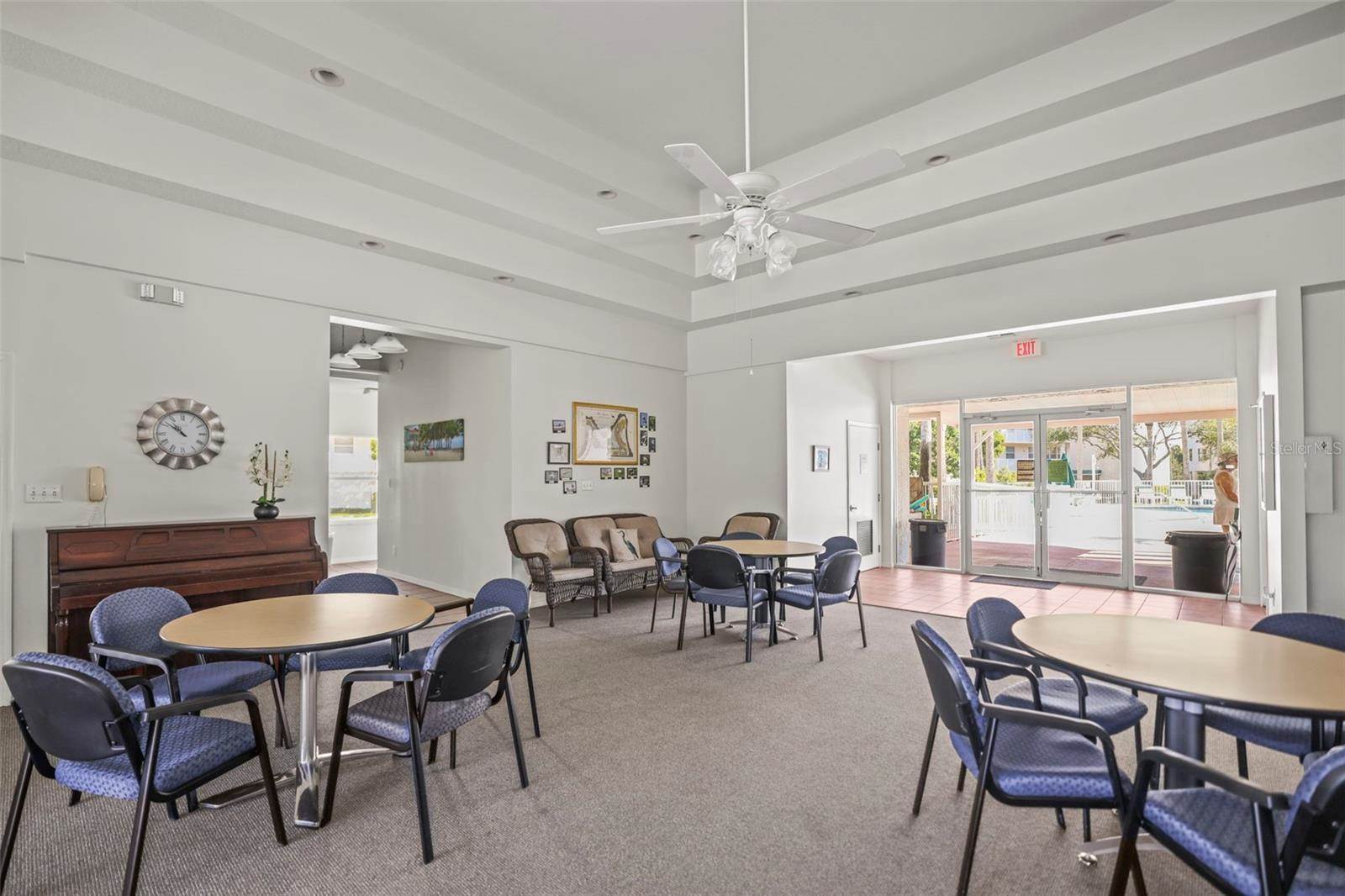 6650 100TH Way North, Saint Petersburg, FL 33708