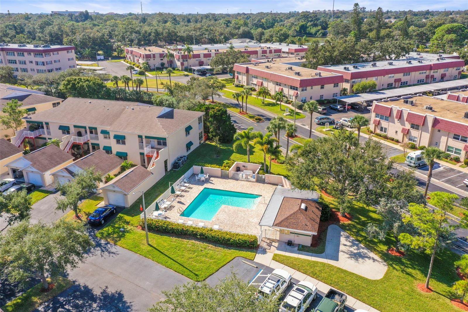 6650 100TH Way North, Saint Petersburg, FL 33708