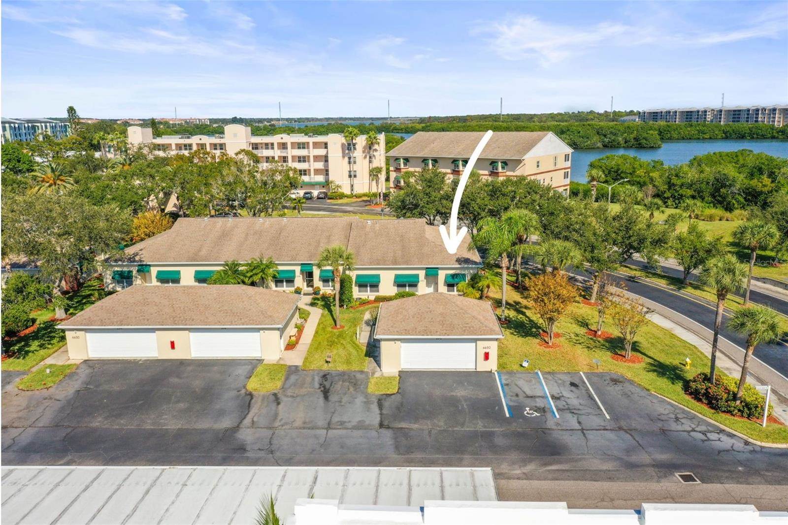 6650 100TH Way North, Saint Petersburg, FL 33708