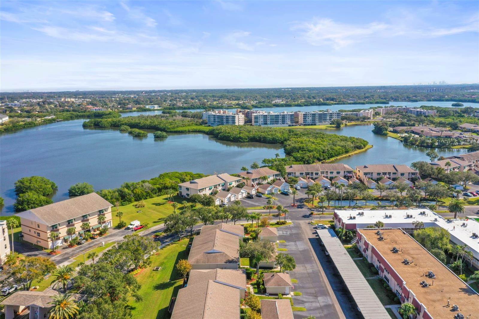 6650 100TH Way North, Saint Petersburg, FL 33708