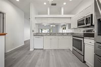 6650 100TH Way North, Saint Petersburg, FL 33708