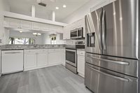 6650 100TH Way North, Saint Petersburg, FL 33708