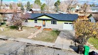 1875 Court Way, Montrose, CO 81401