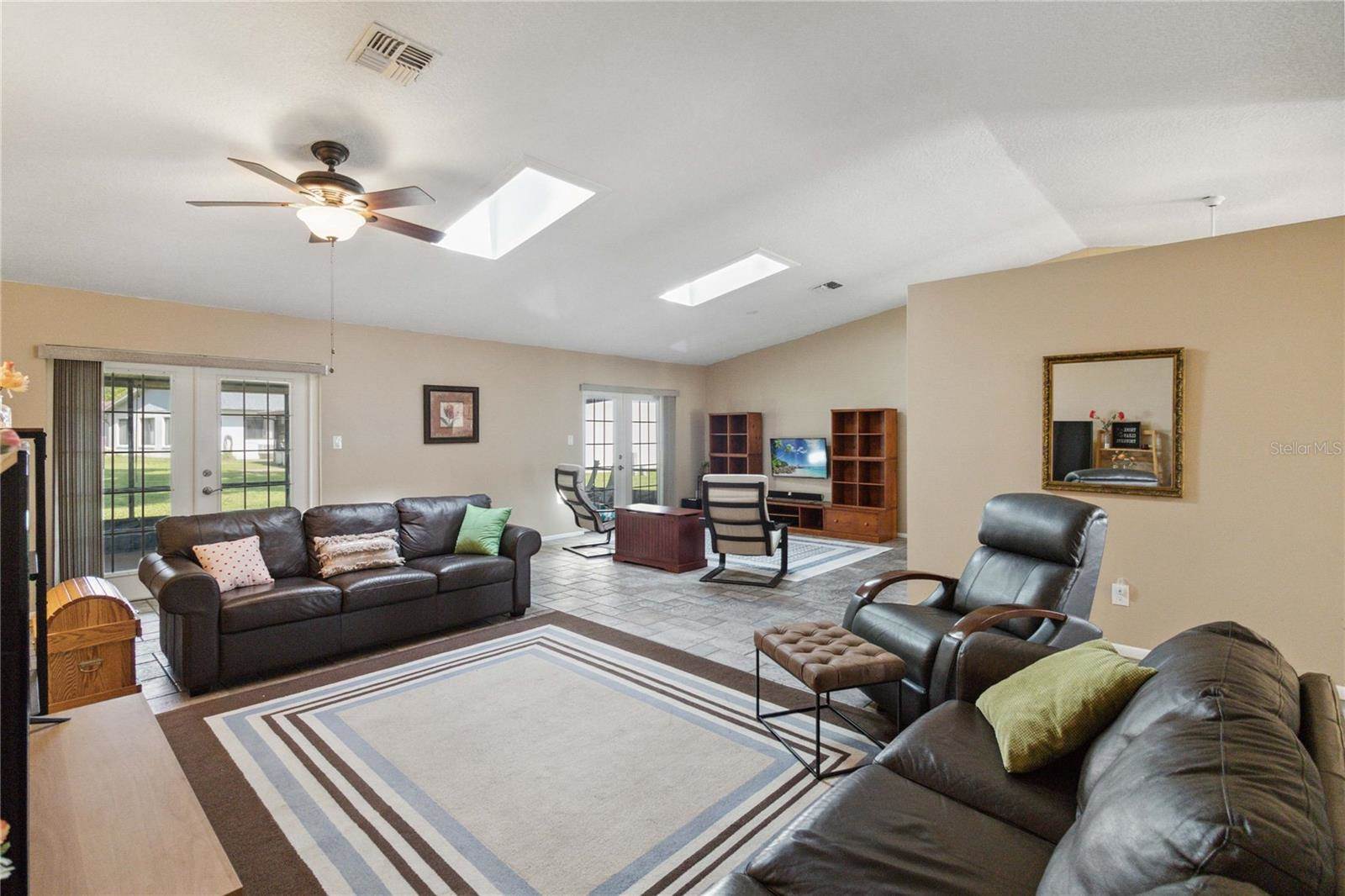 11412 Stamfield Drive, Orlando, FL 32821