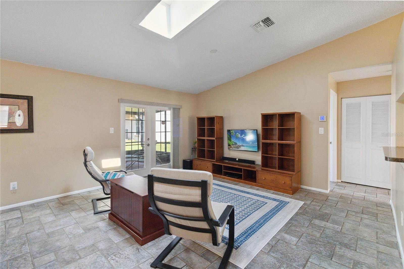 11412 Stamfield Drive, Orlando, FL 32821