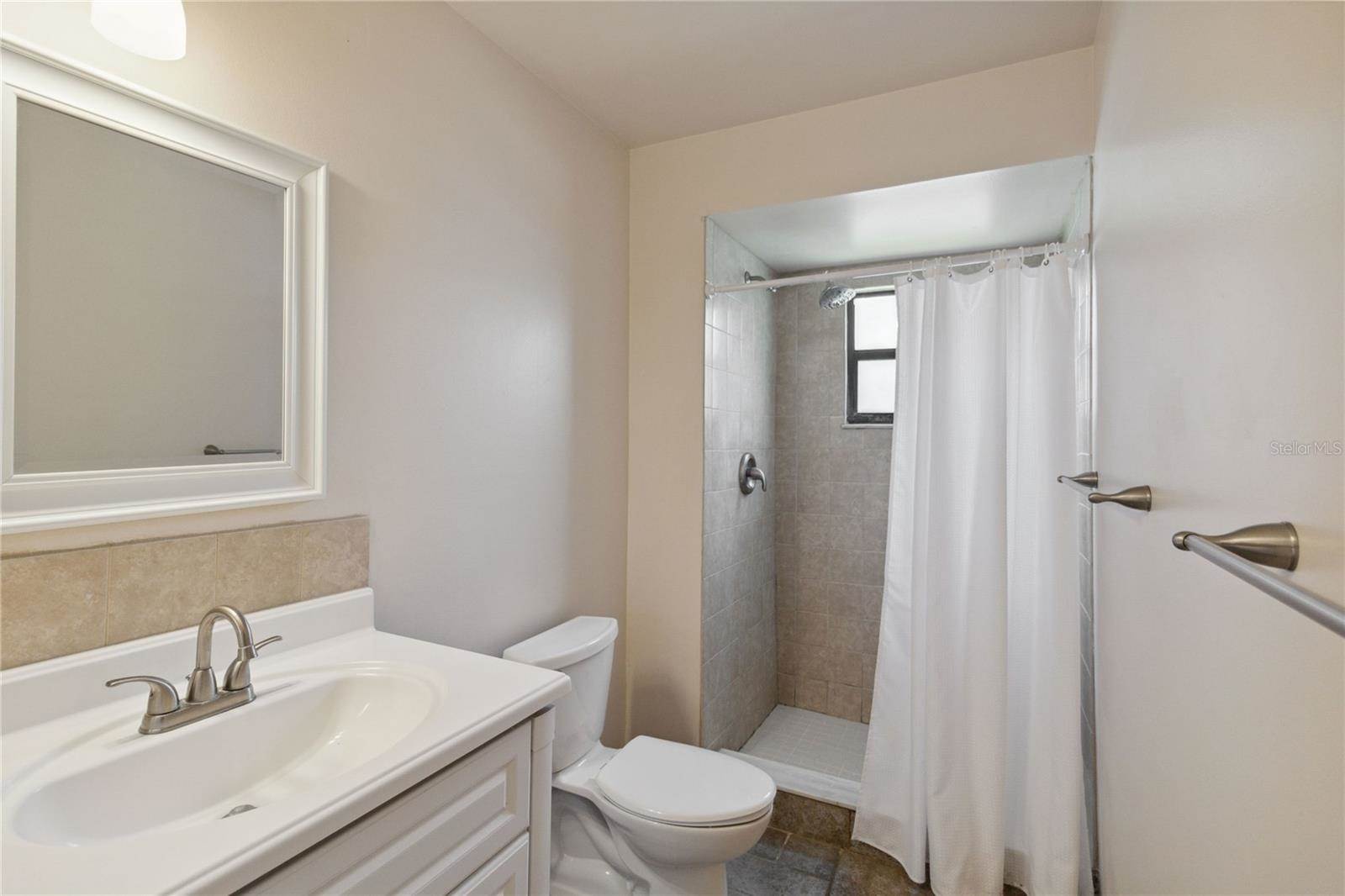 11412 Stamfield Drive, Orlando, FL 32821