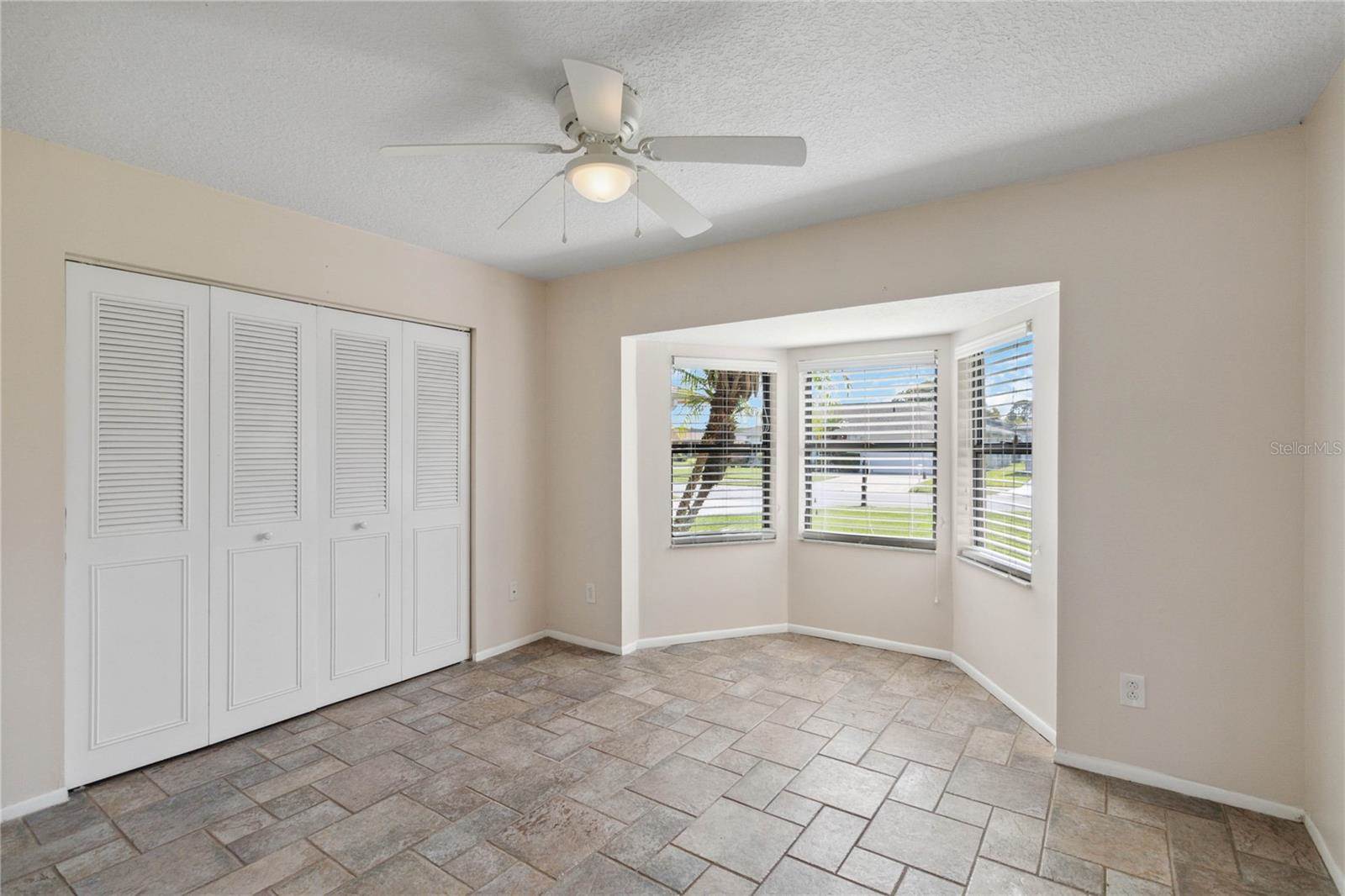 11412 Stamfield Drive, Orlando, FL 32821