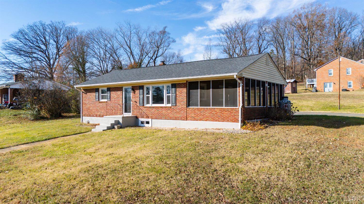 492 Greendale Drive, Rustburg, VA 24588