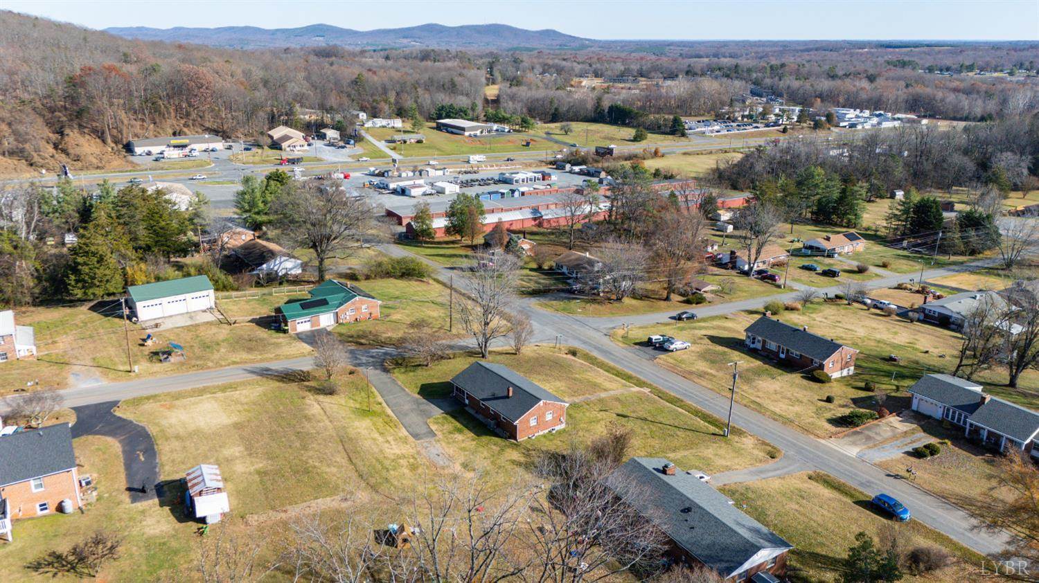 492 Greendale Drive, Rustburg, VA 24588