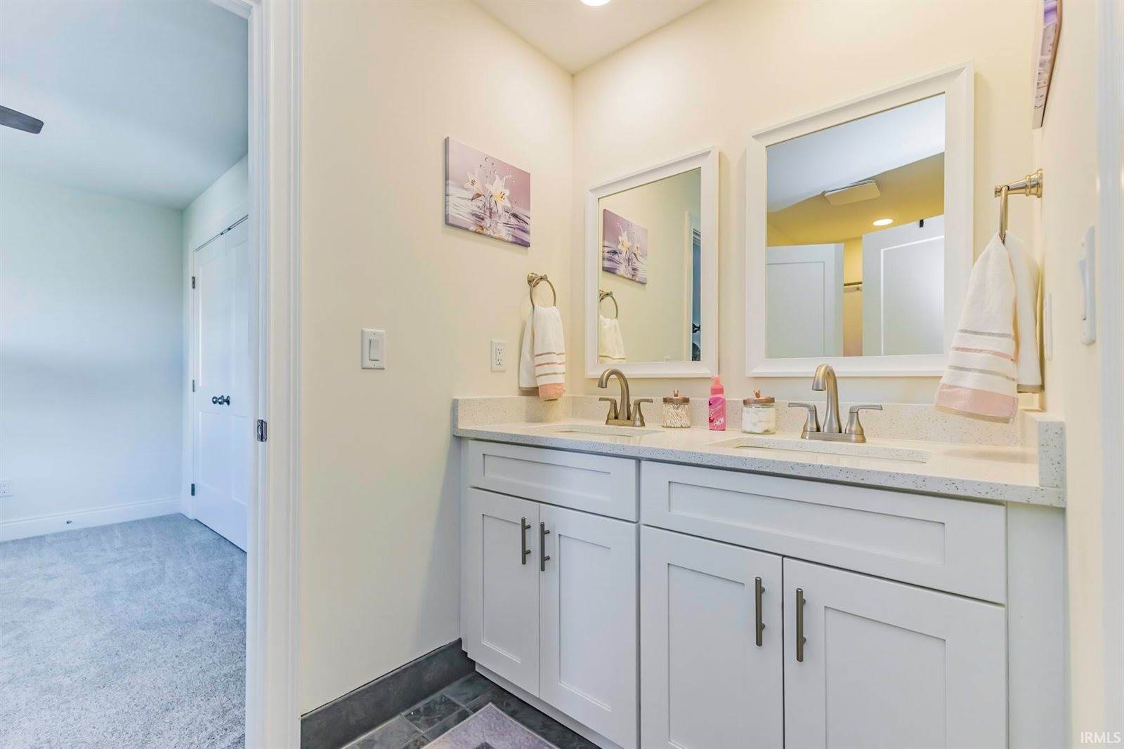 9410 W Milk House Lane, Muncie, IN 47304