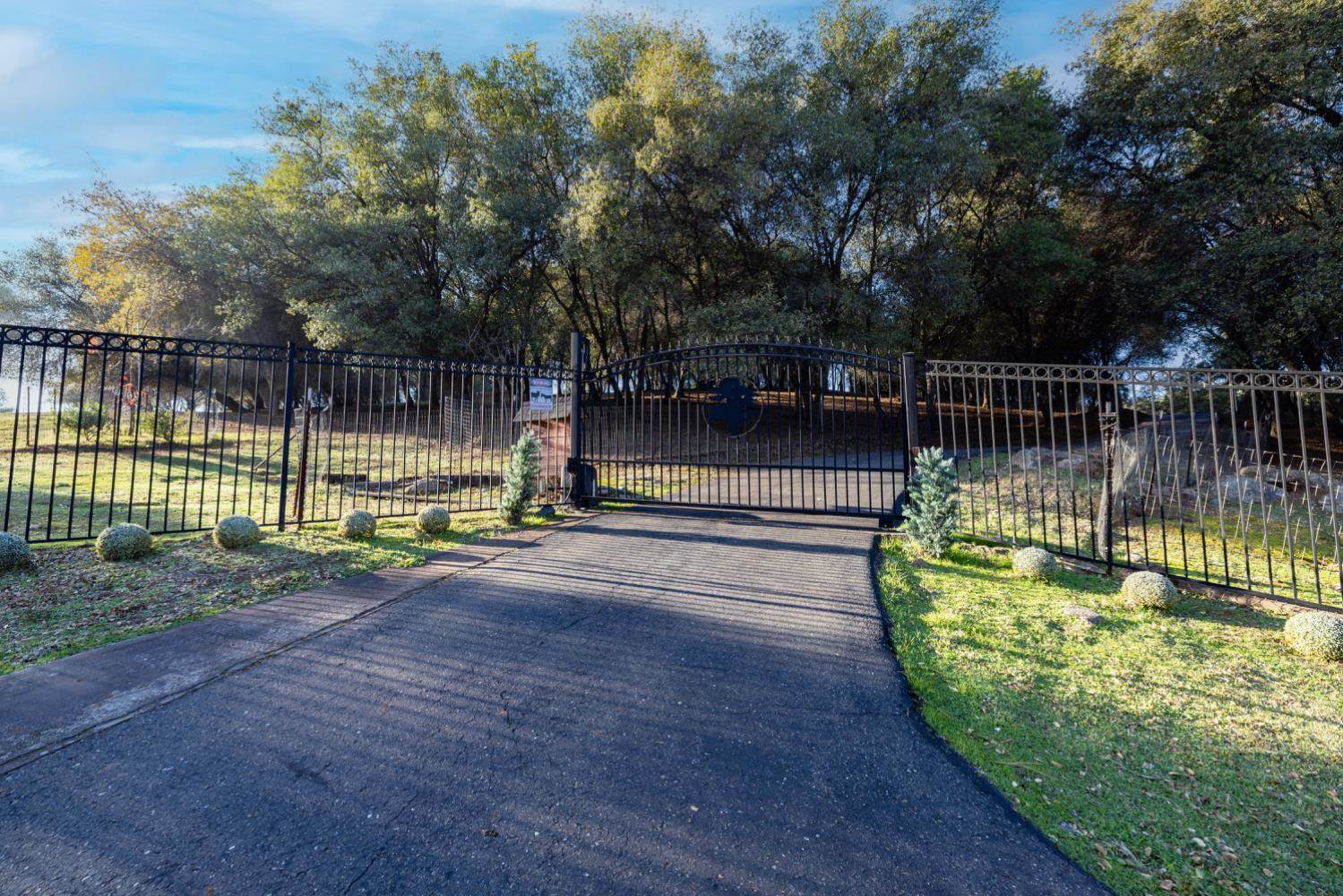 5840 China Hill Road, El Dorado, CA 95623