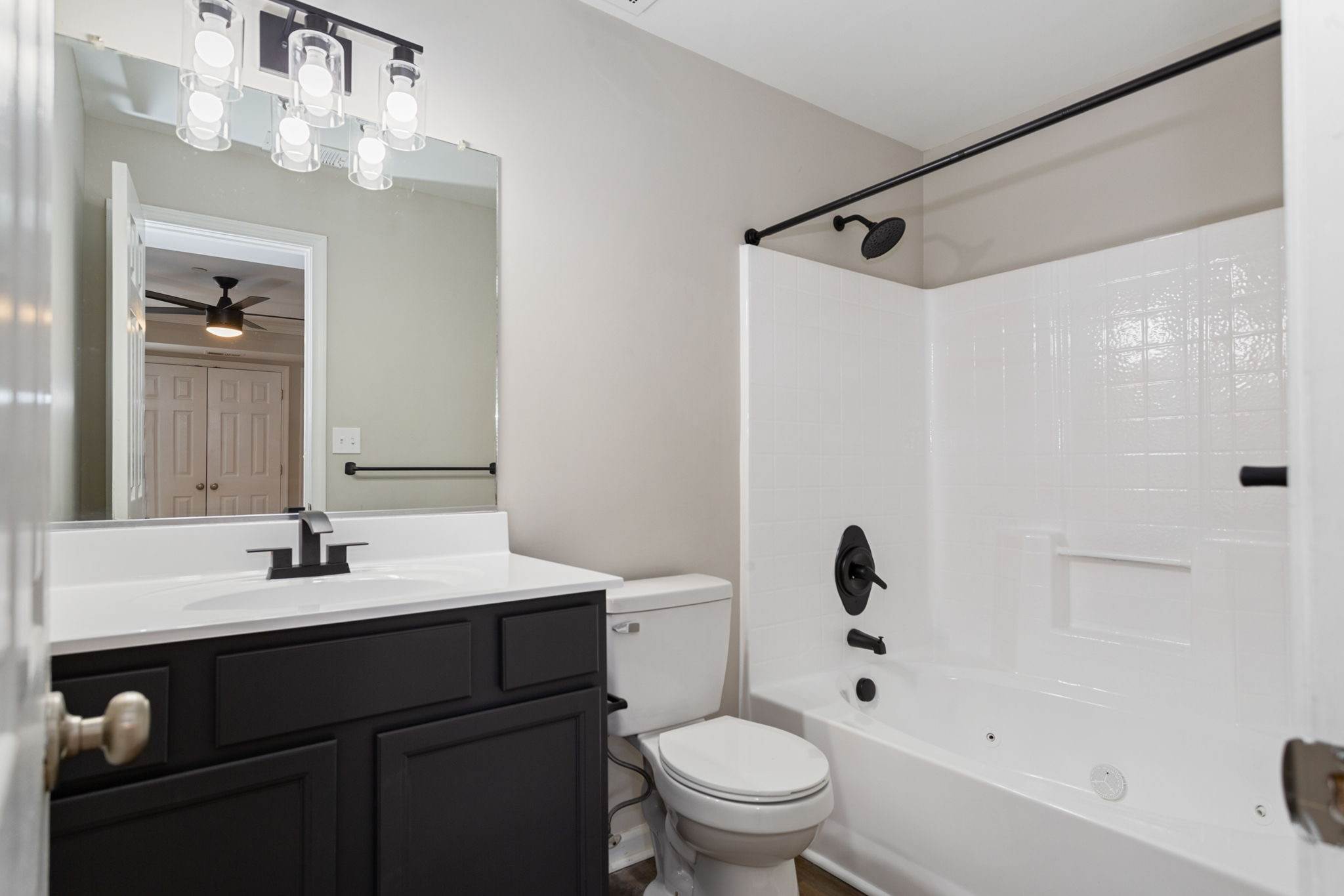 431 Old Colonial Way Unit#203, Newport News, VA 23608