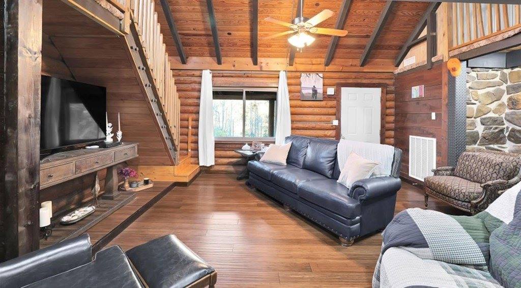 437 Still House Hollow Rd, Saltville, VA 24370