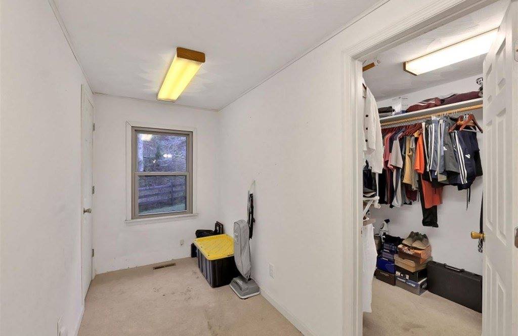 437 Still House Hollow Rd, Saltville, VA 24370