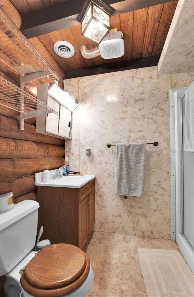 437 Still House Hollow Rd, Saltville, VA 24370