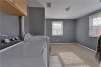 504 High Avenue, Niles, OH 44446