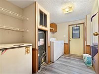 2749 Deer Pass Dr SW, Canton, OH 44706