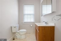 401 North Governors Ave, Dover, DE 19904