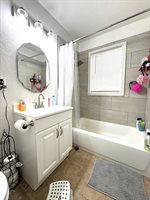 1706 NW Baldwin Ave, Lawton, OK 73507