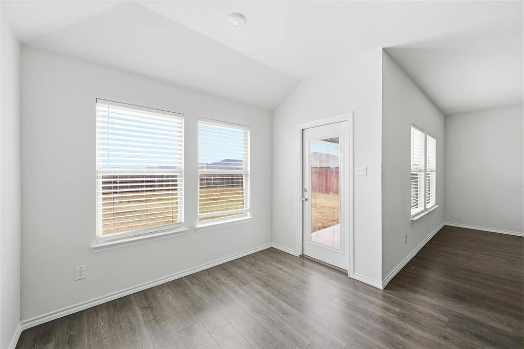 1708 Misty Meadow Lane, Lancaster, TX 75146