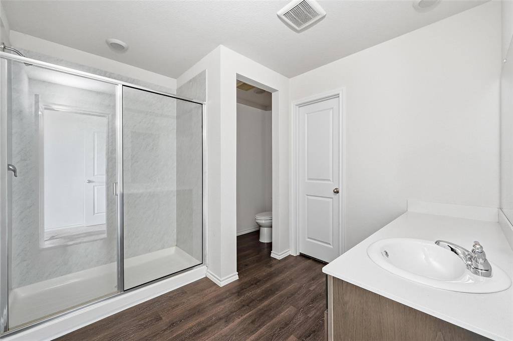 1708 Misty Meadow Lane, Lancaster, TX 75146